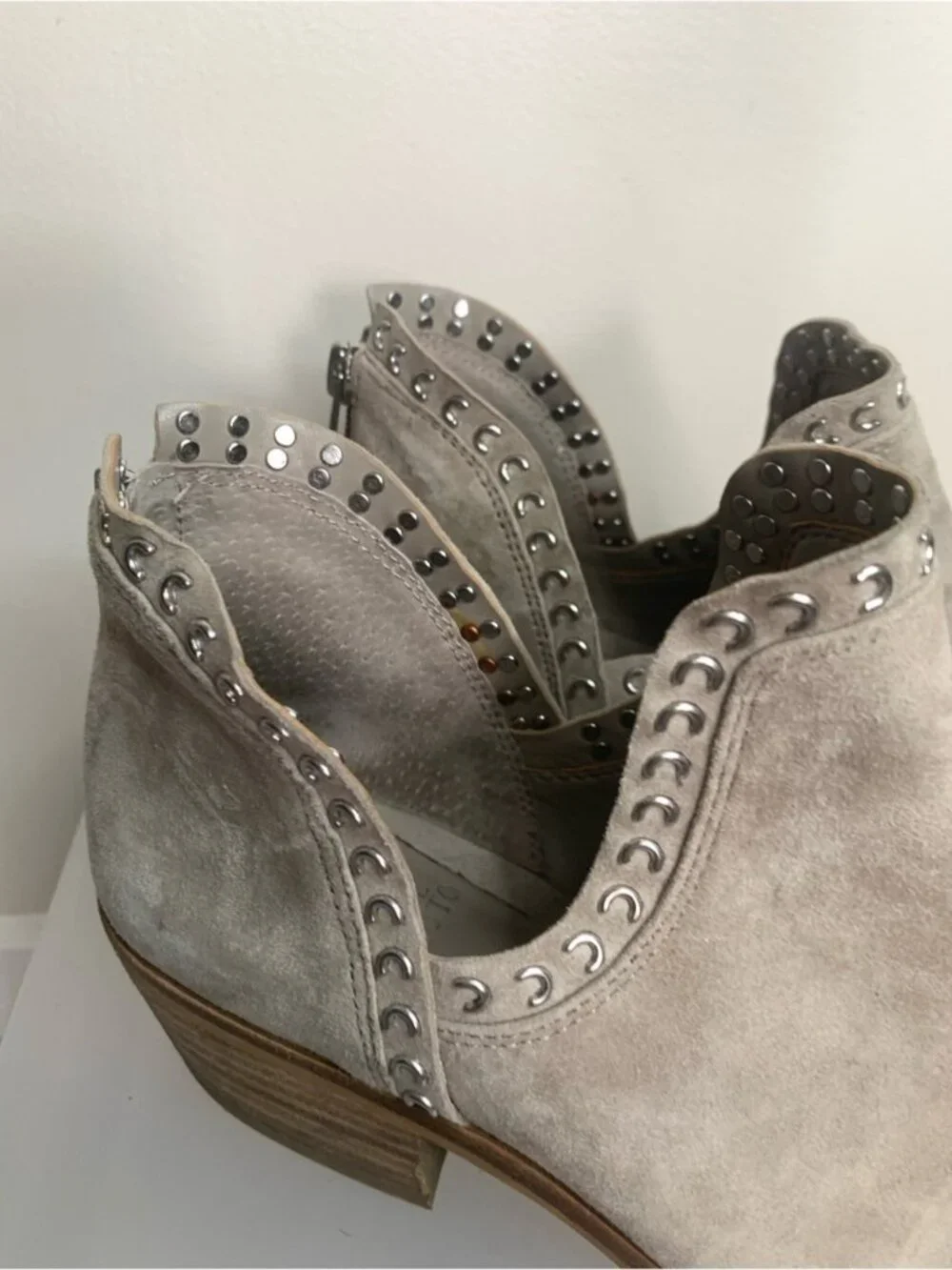 Vince Camuto Leather Suede Western Studded Boot 9.5
